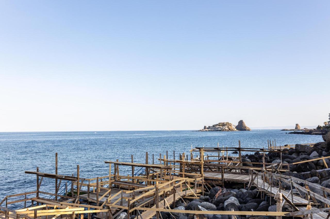 Courrier-House Apartment Aci Castello Luaran gambar
